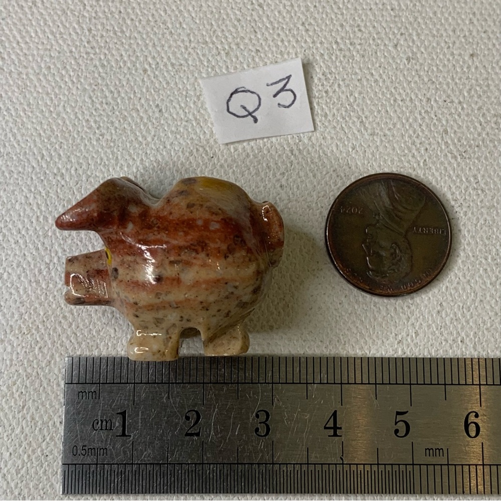 Red Soapstone Carved Pig Figurine Miniature Stone Farm Animal Carving Mini Swine - Picture 14 of 15